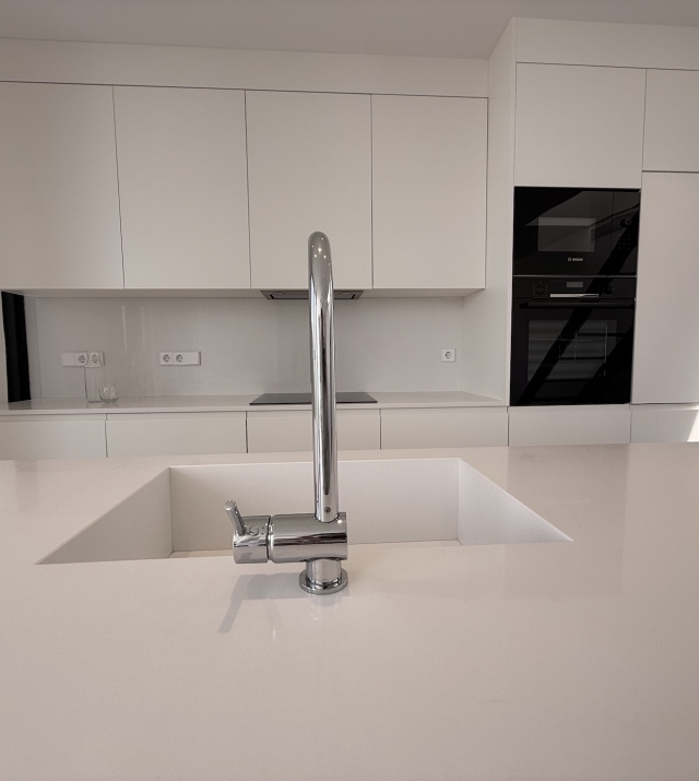 Resa Estates Ibiza longterm rent Talamanca penthouse kitchen 2.jpeg